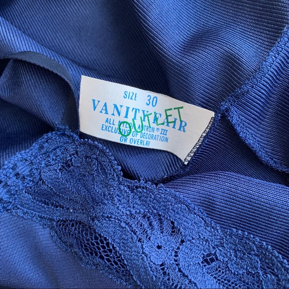 Vanity Fair 70’s Lace Trim Camisole - Picture 4 of 6
